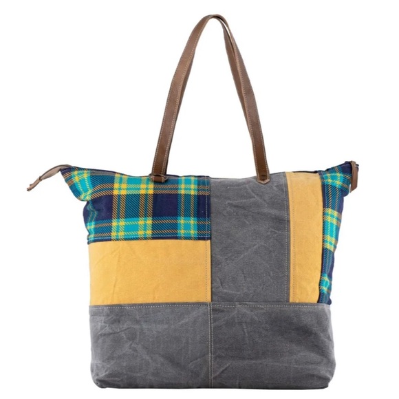 Patchwork Tote Bag | Upcyclyed Bag | Canvas & Leather - Picture 2 of 7